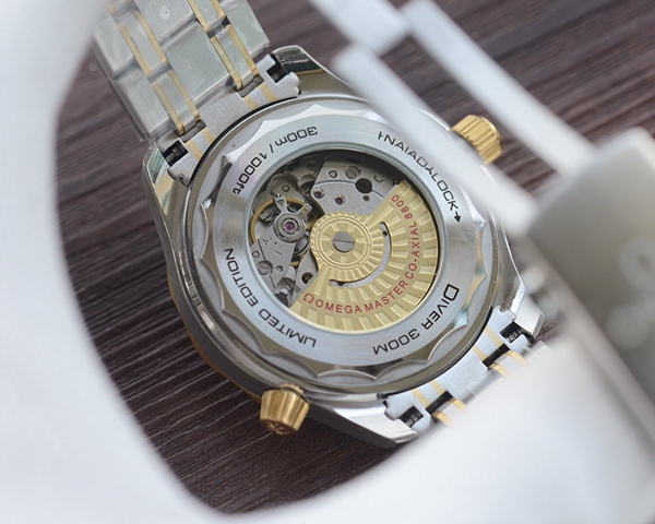 オメガ時計細部ディテール